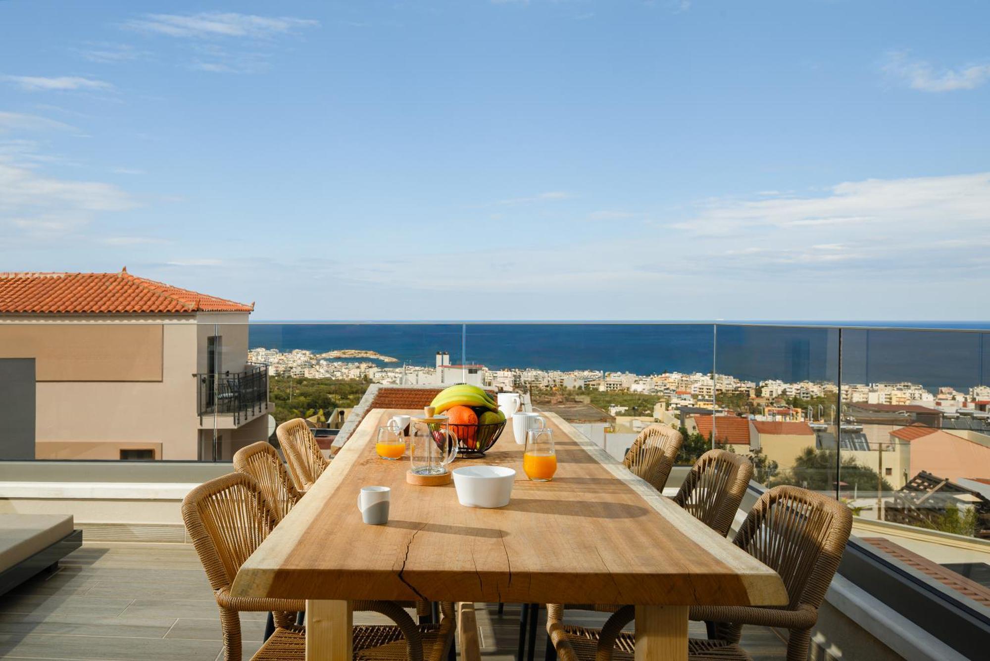 Villa Nicole - Private Pool & Rooftop Jacuzzi Hersonissos  Exterior foto